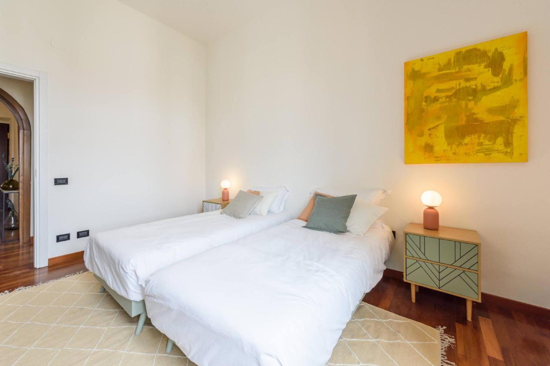 Florence- Oricellai Two Bedroom Apartment